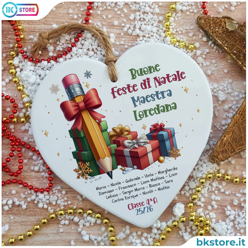 Idea regalo per la maestra per Natale, cuore in ceramica con design natalizio e nomi