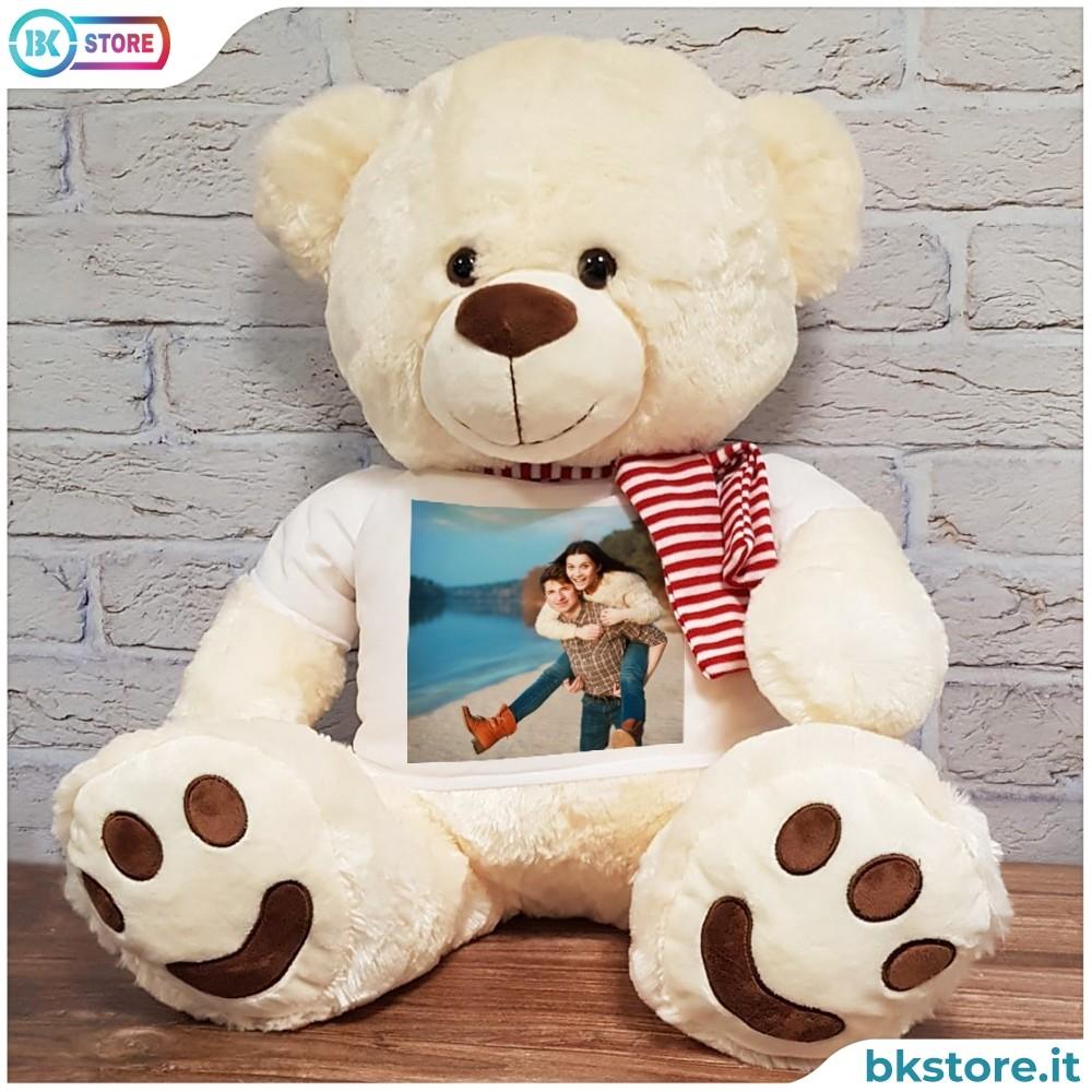 Peluche Leone Personalizzabile Con Foto E Testo - Morbido Pupazzo 20x26 Cm Con T-shirt Bianca Stampata In HD - Regalo Per Nascite, Lauree, San Valentino